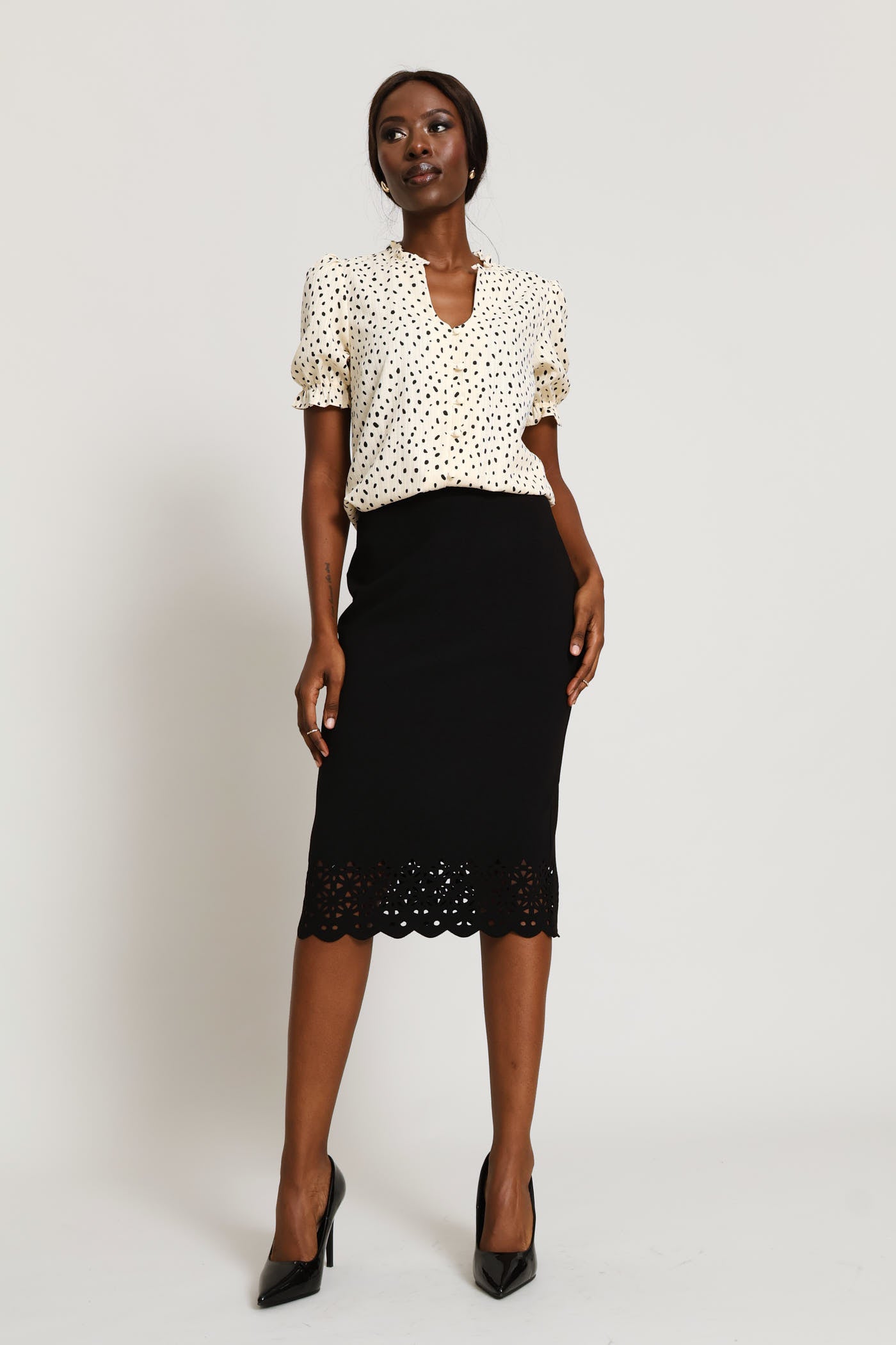 Ladies Lasercut Pencil Skirt - Black – Edgars