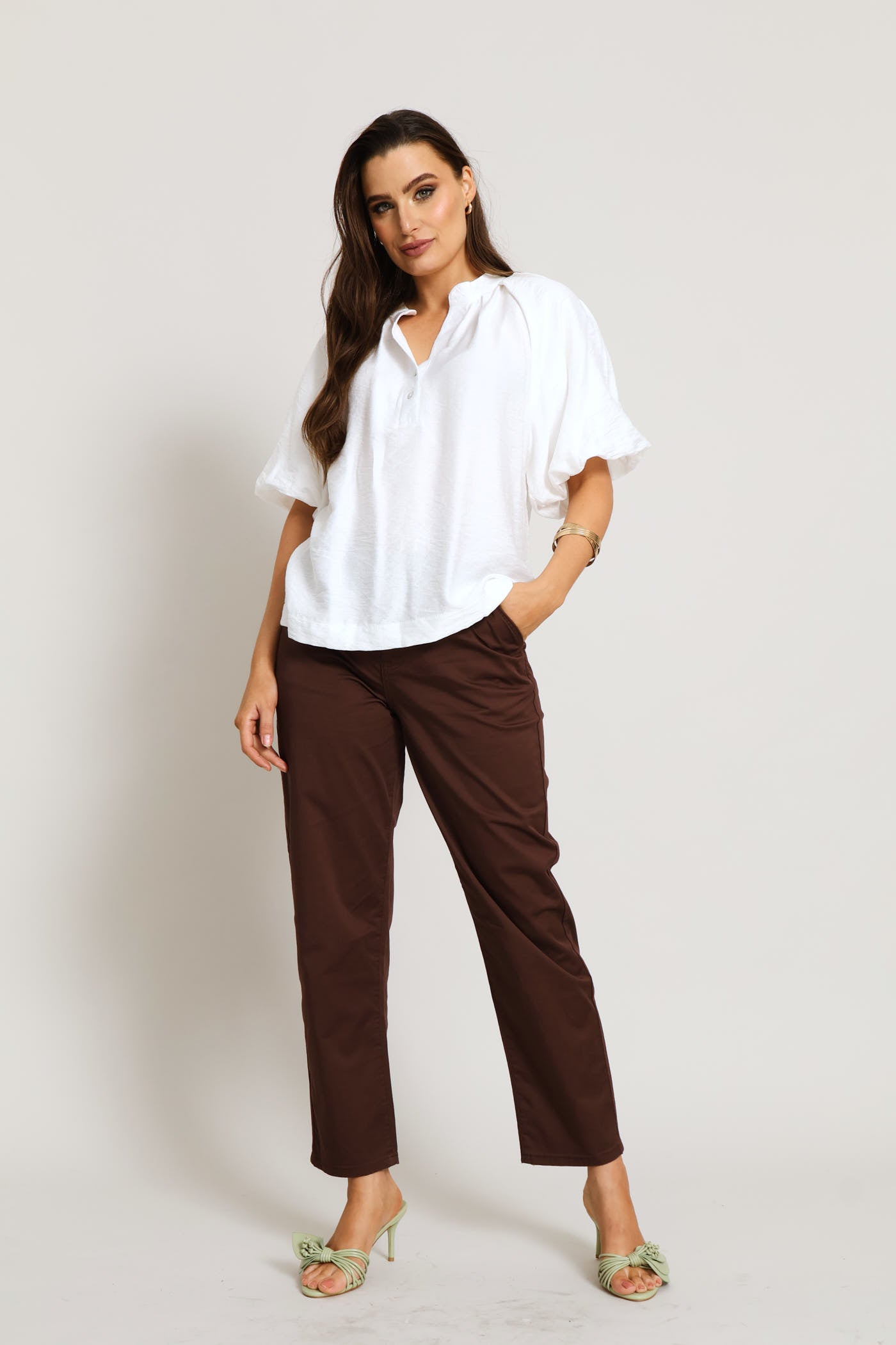 Ladies Quarter Placket Bubble Sleeve Peplum Blouse - Off White