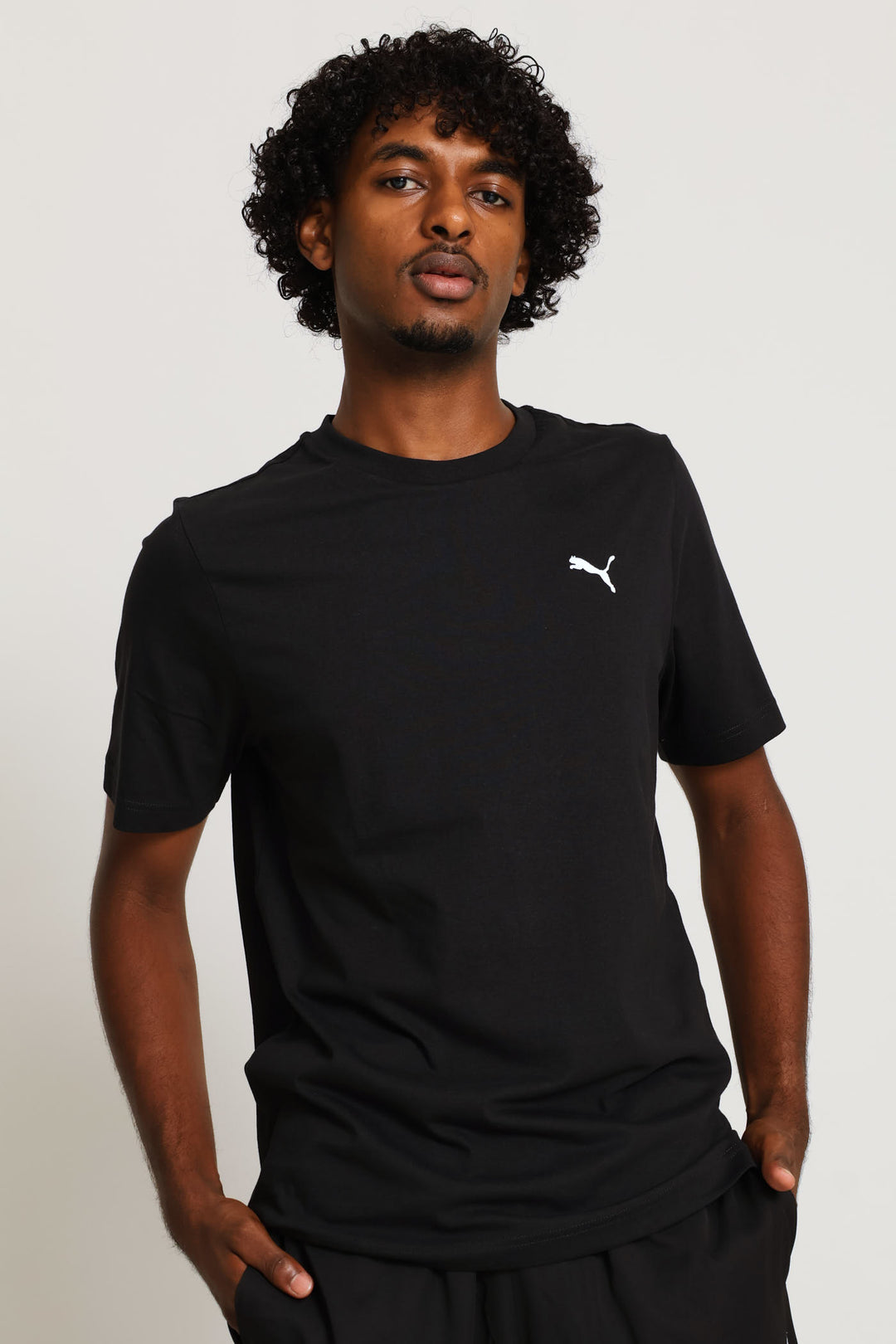 Essential Small Logo Tee - Black