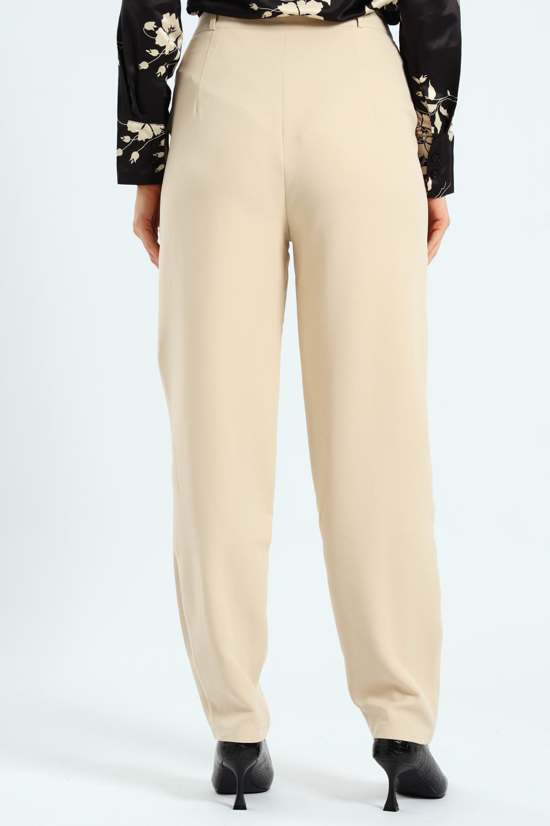 Ingot Pin Tuck Tapered Leg Pants - Bone