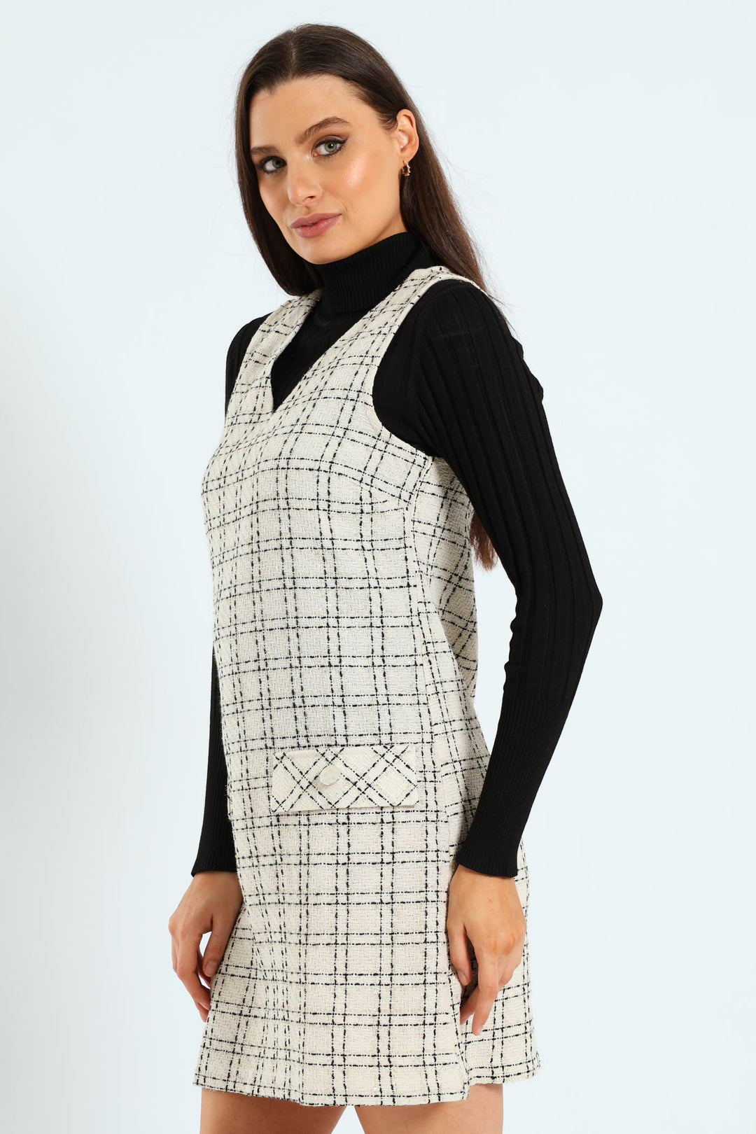 V-Neck Tweed Shift Dress - Cream/Black