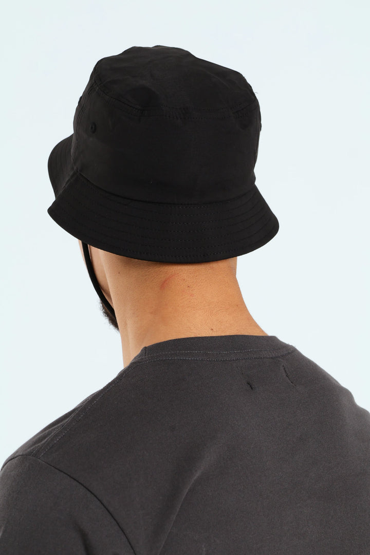 Bull Front Badge Bucket Hat - Black