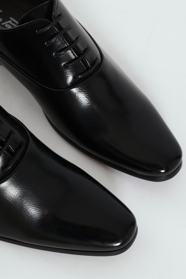 Plain Finish Oxford Shoe - Black