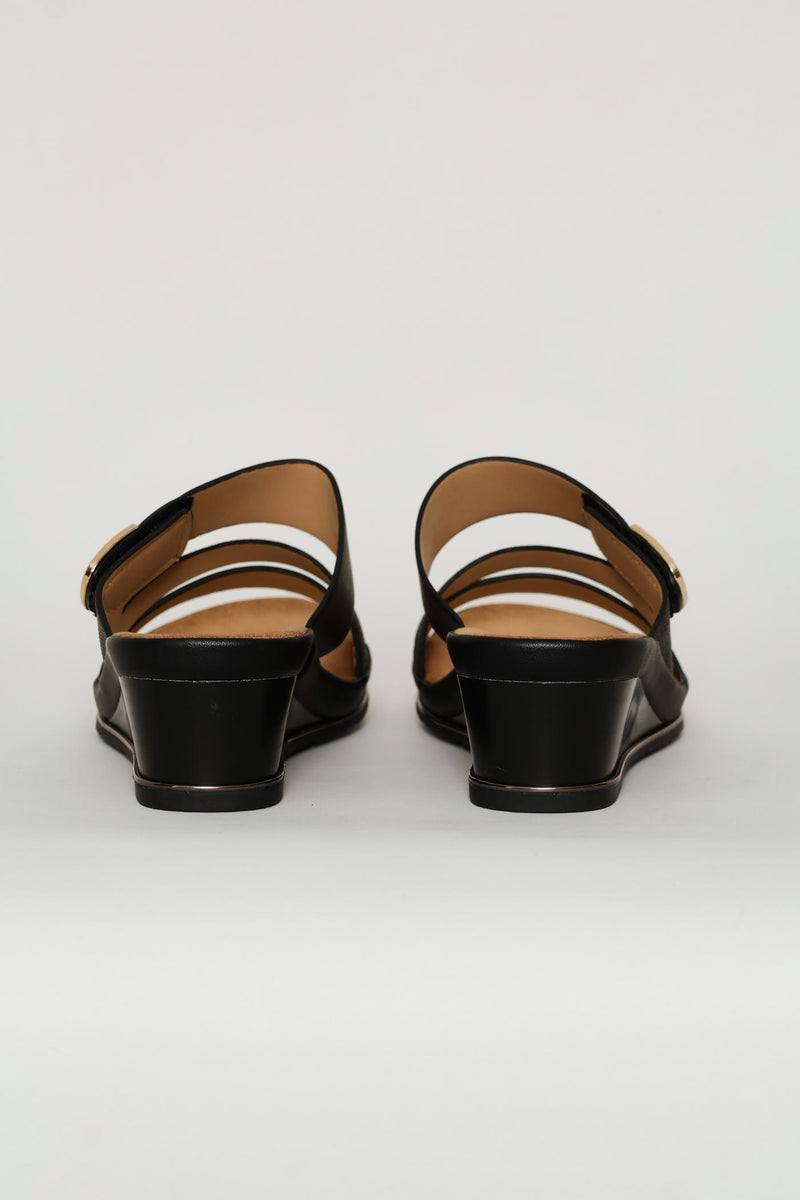 Suede Shaped Sandal - Black