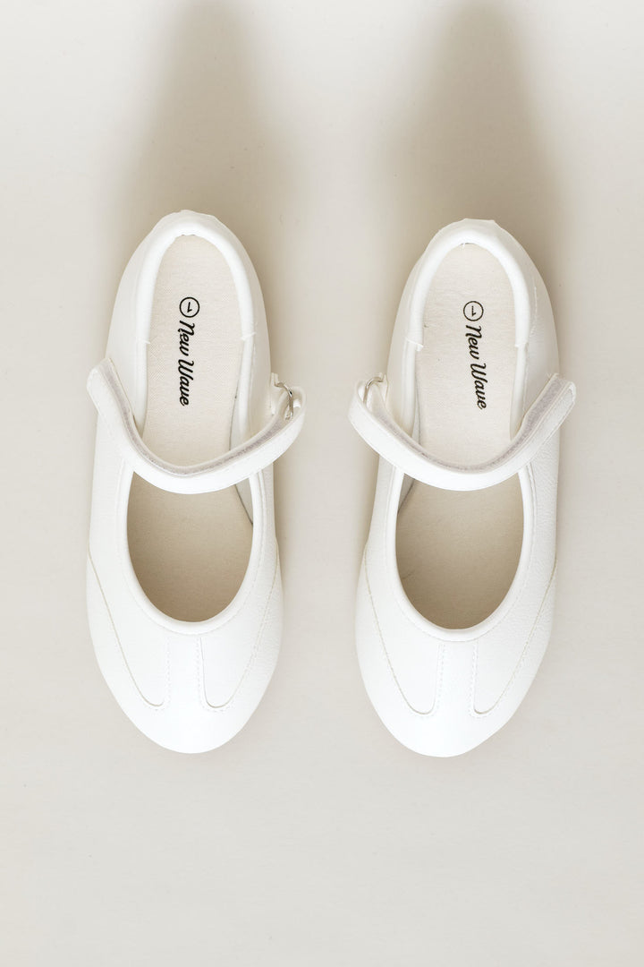 Girls Mary-Jane Sports Pump - White