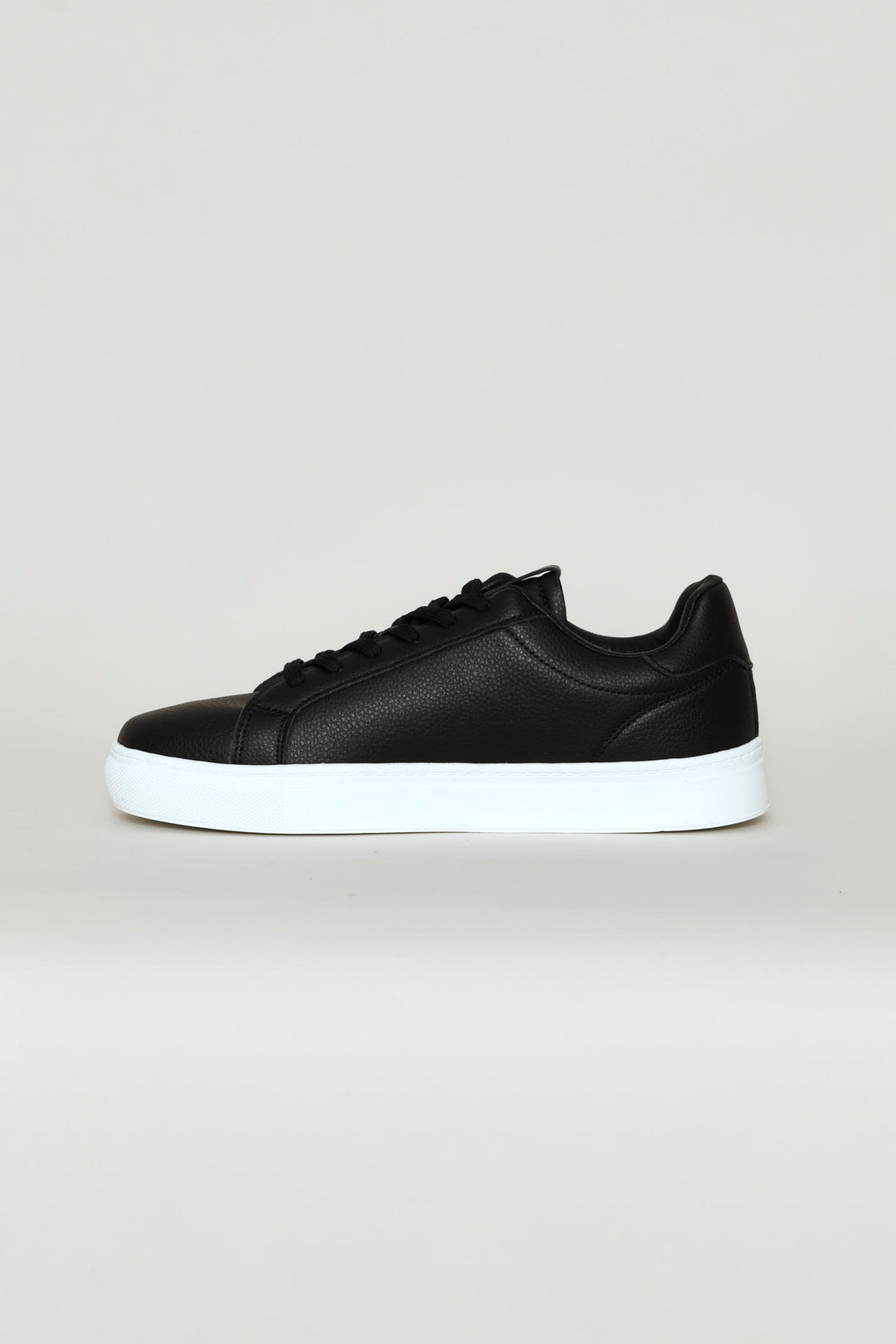 Basic Lace Up Sneaker - Black