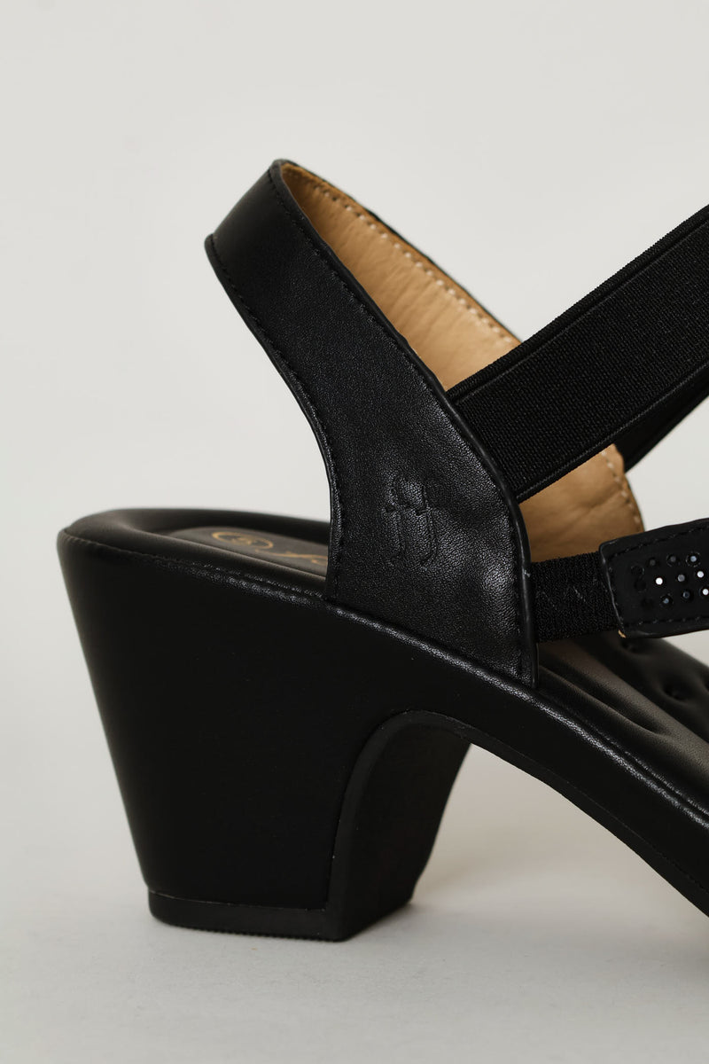 Shaped Heel Sandal - Black