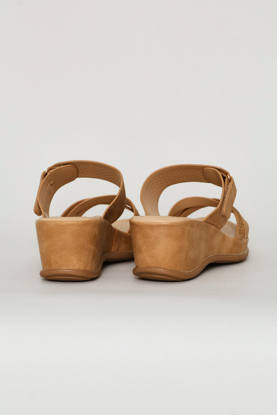 Shaped Heel Sandal - Tan