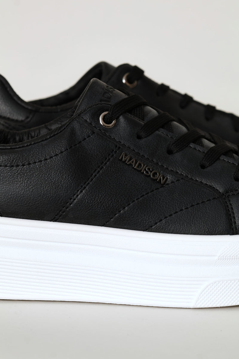 Chunky Sneaker - Black