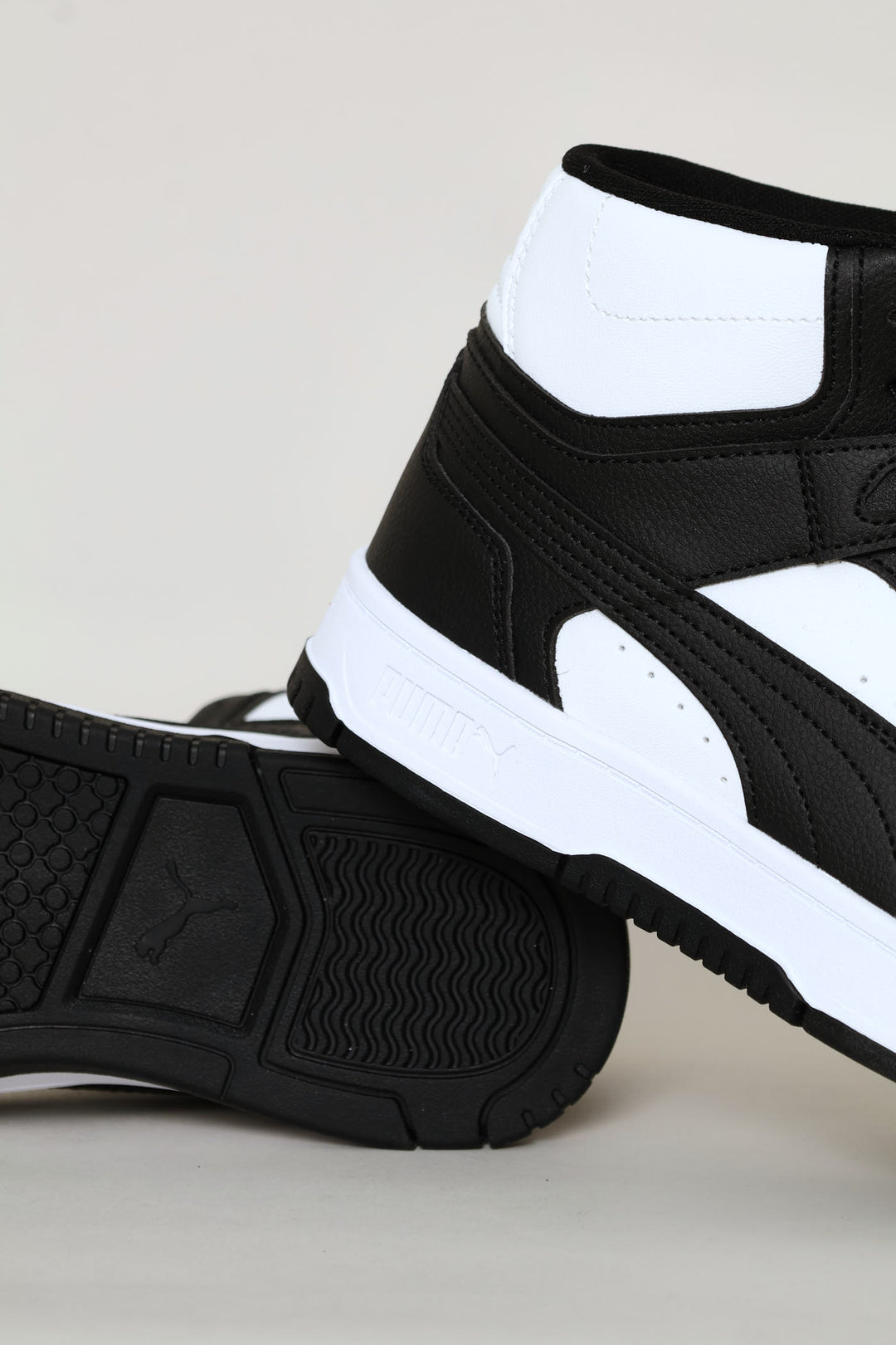 Boys Rebound Slam Mid Jr Sneaker - White/Black