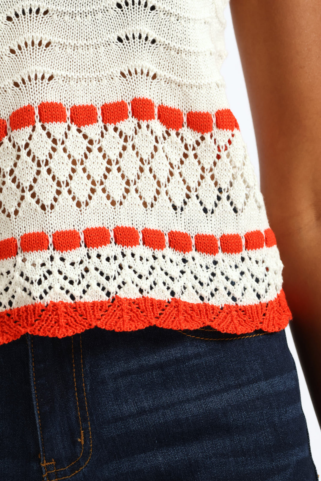 Contrast Scallop Detail Pointelle Knitwear Top - White/Orange