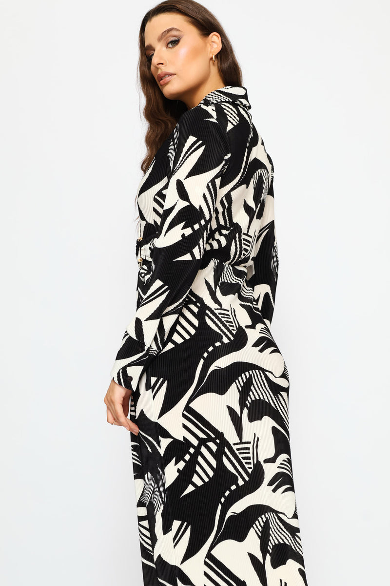 Wrap Side Trim Plisse Midi Dress - Black/Cream