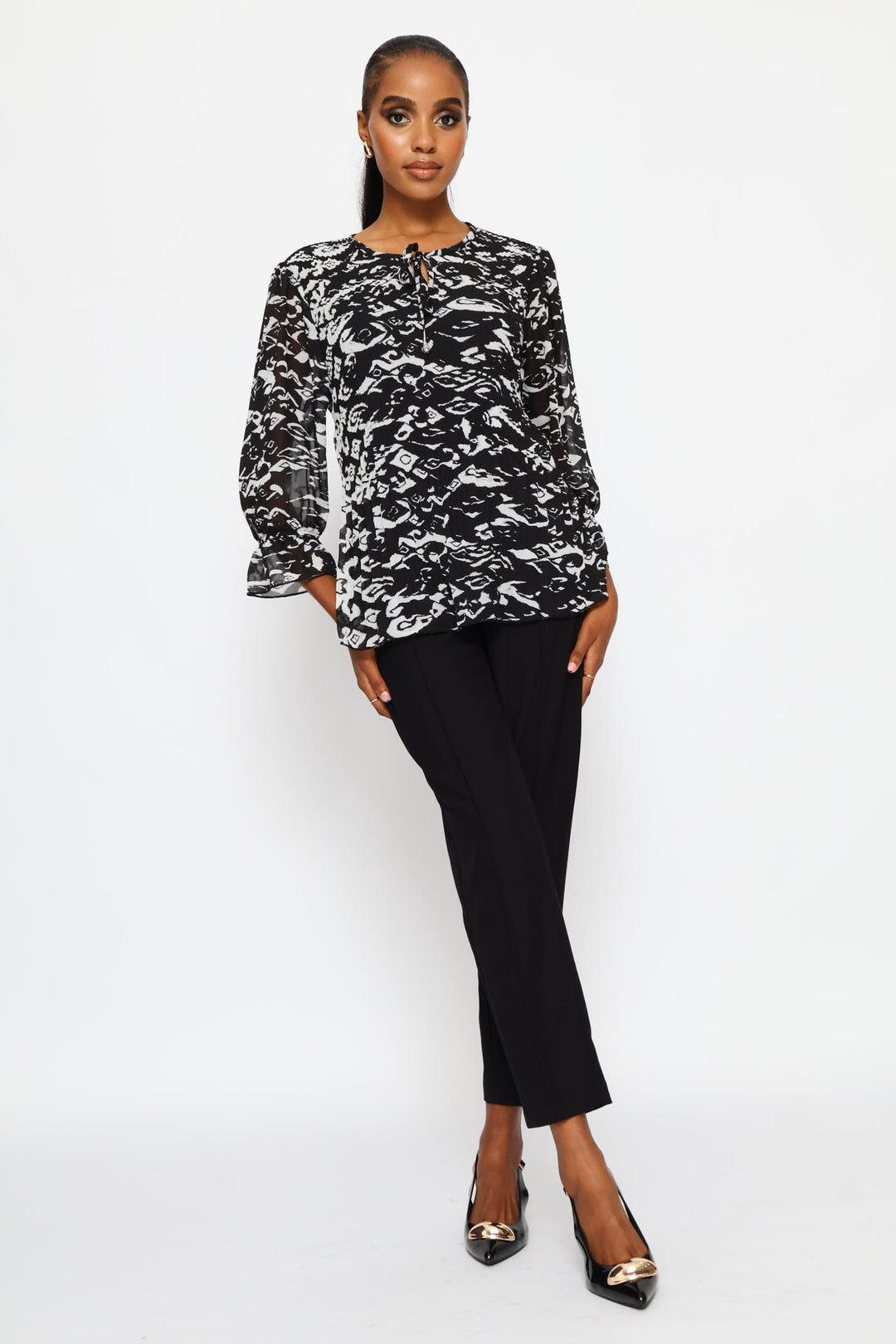 Release Pleat Abstract Blouse - Black/Cream