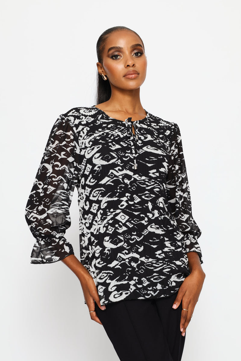 Release Pleat Abstract Blouse - Black/Cream