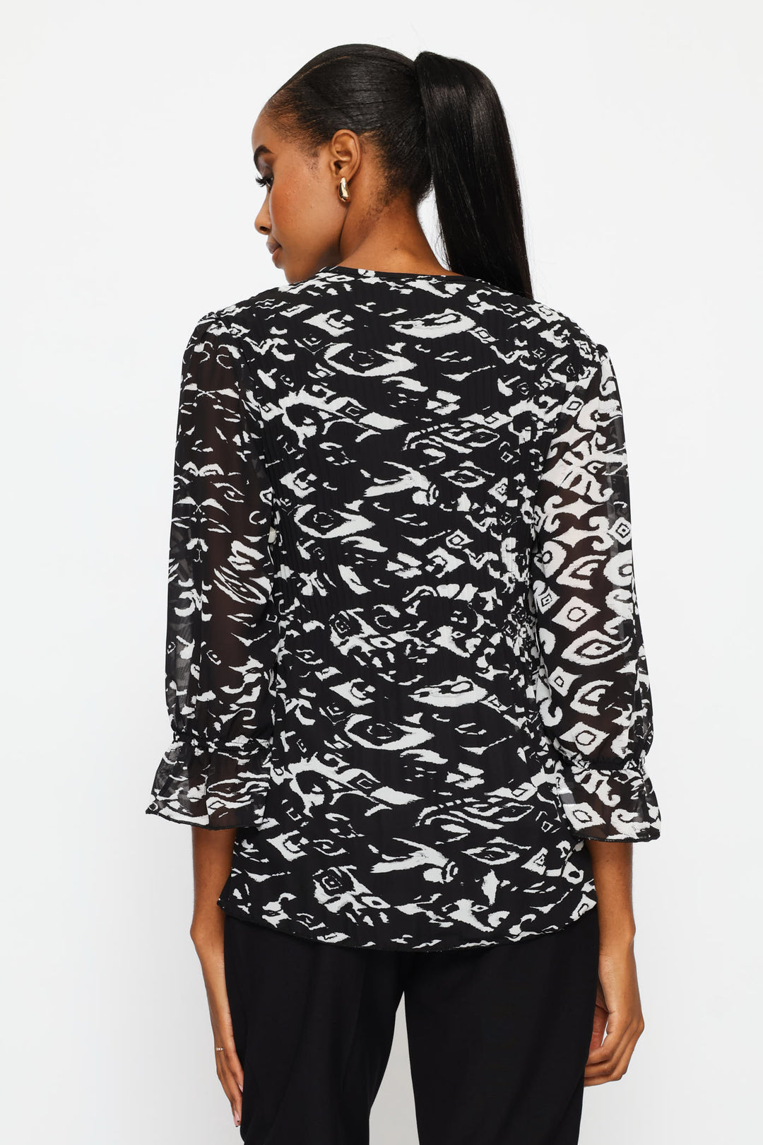 Release Pleat Abstract Blouse - Black/Cream