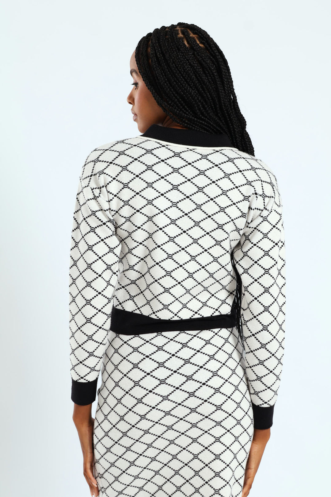 Contrast Tipped Styled Cardigan - Cream