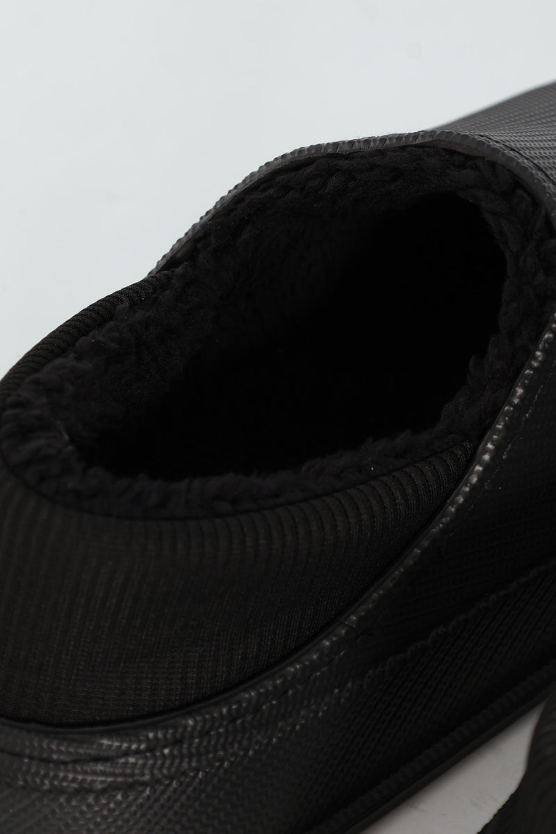 Closed Back Clog Slipper - Black