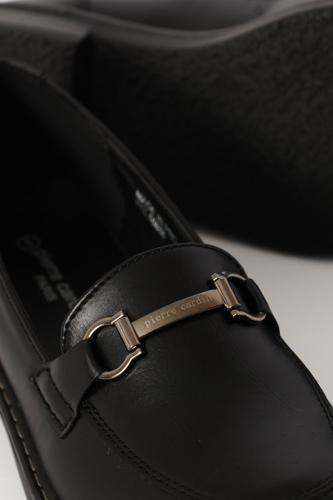 Buckle Detail Loafer - Black
