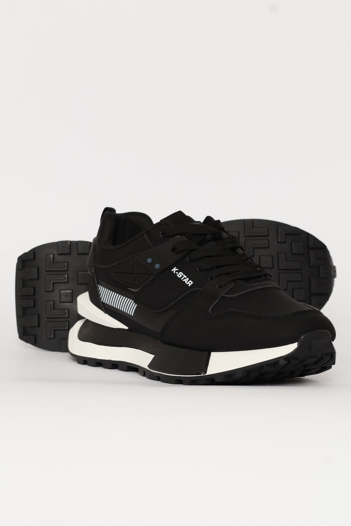 Ice Retro Lace Up Trainer - Black