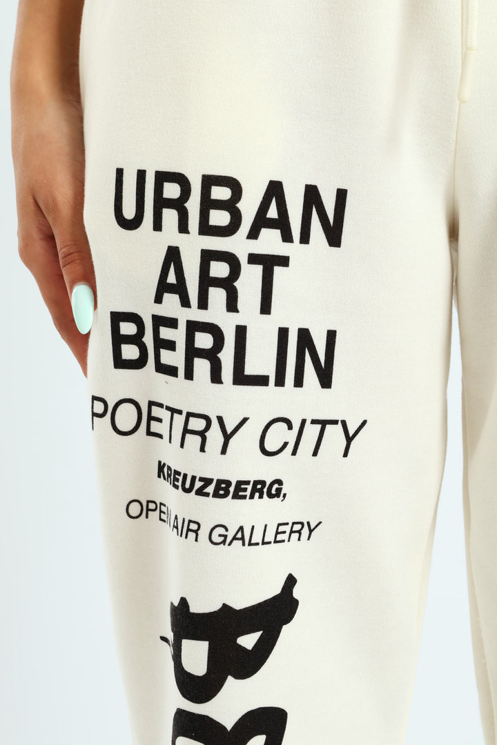 Graffiti Jogger - Cream