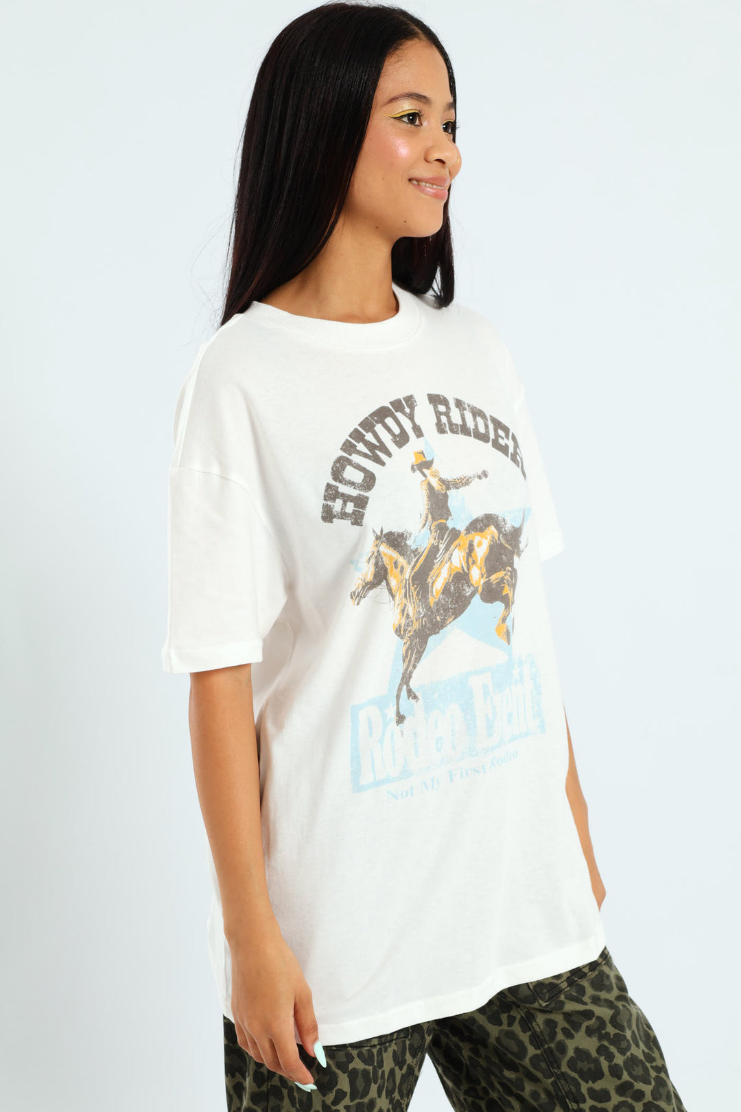 Short Sleeve Oversized Howdy Tee - Off White