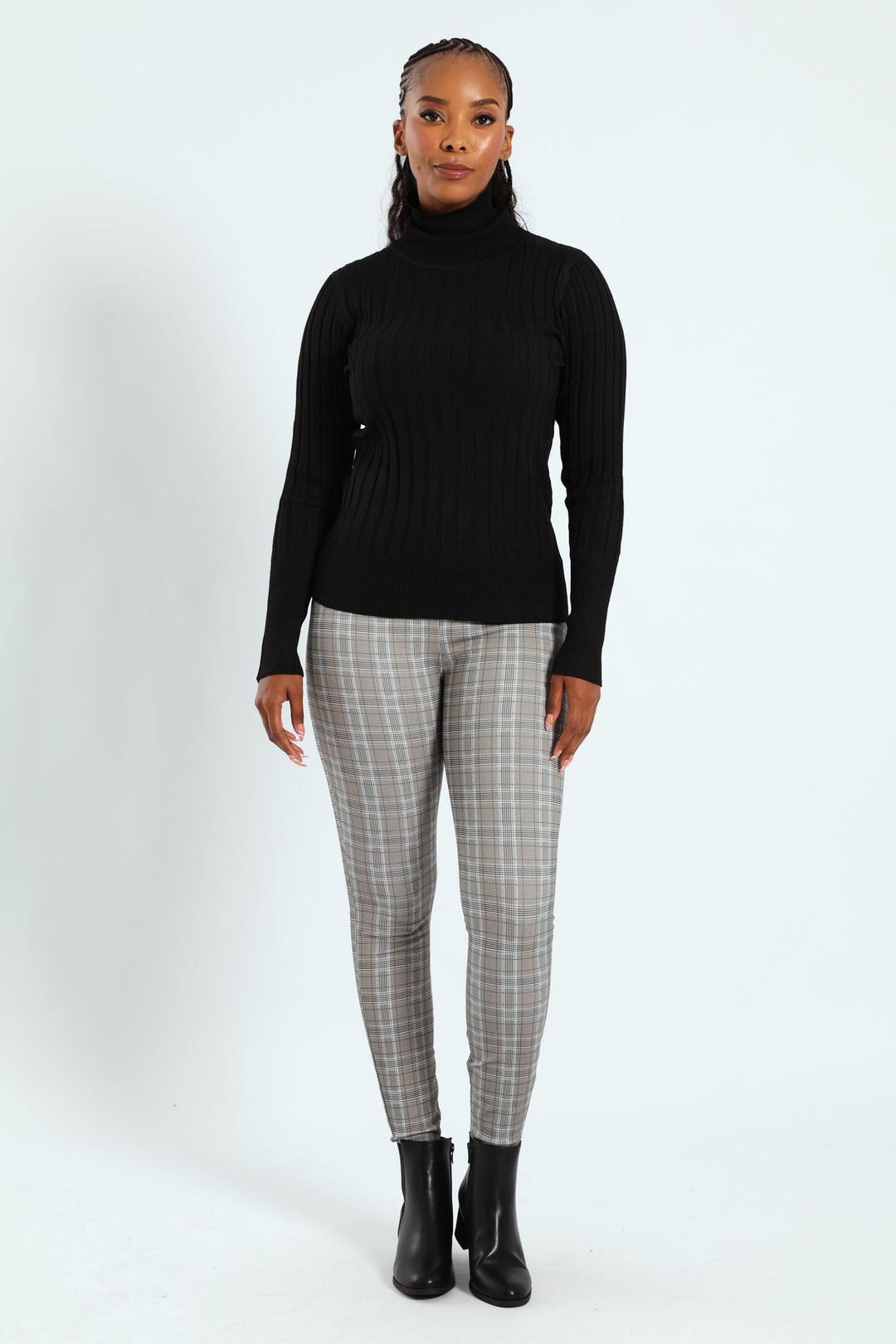 Ribbed Plain Poloneck - Black