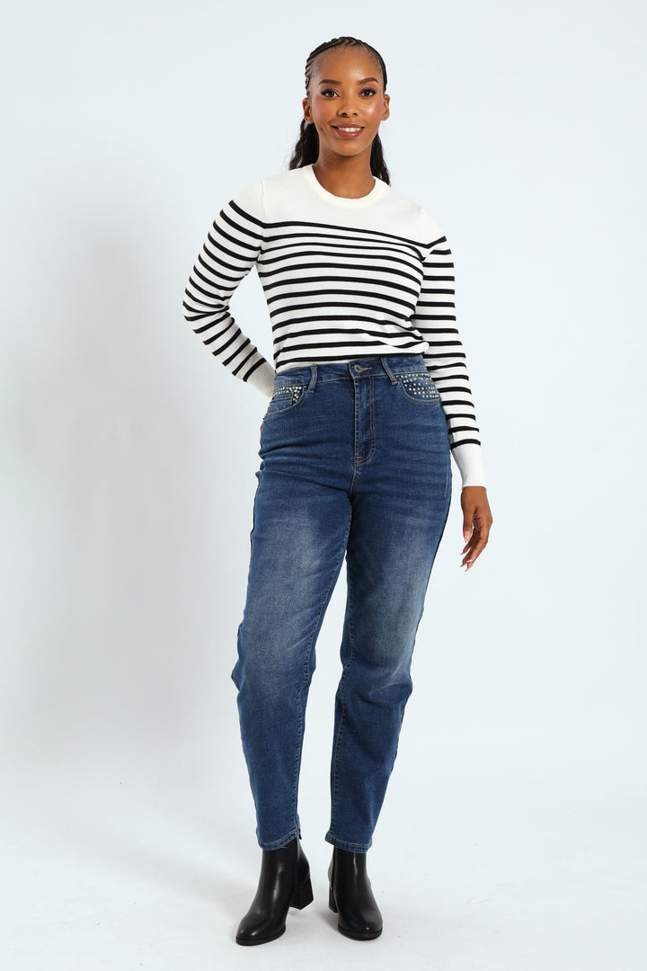 Stud Pocket Crosshatch Mom Jean - Medium Wash