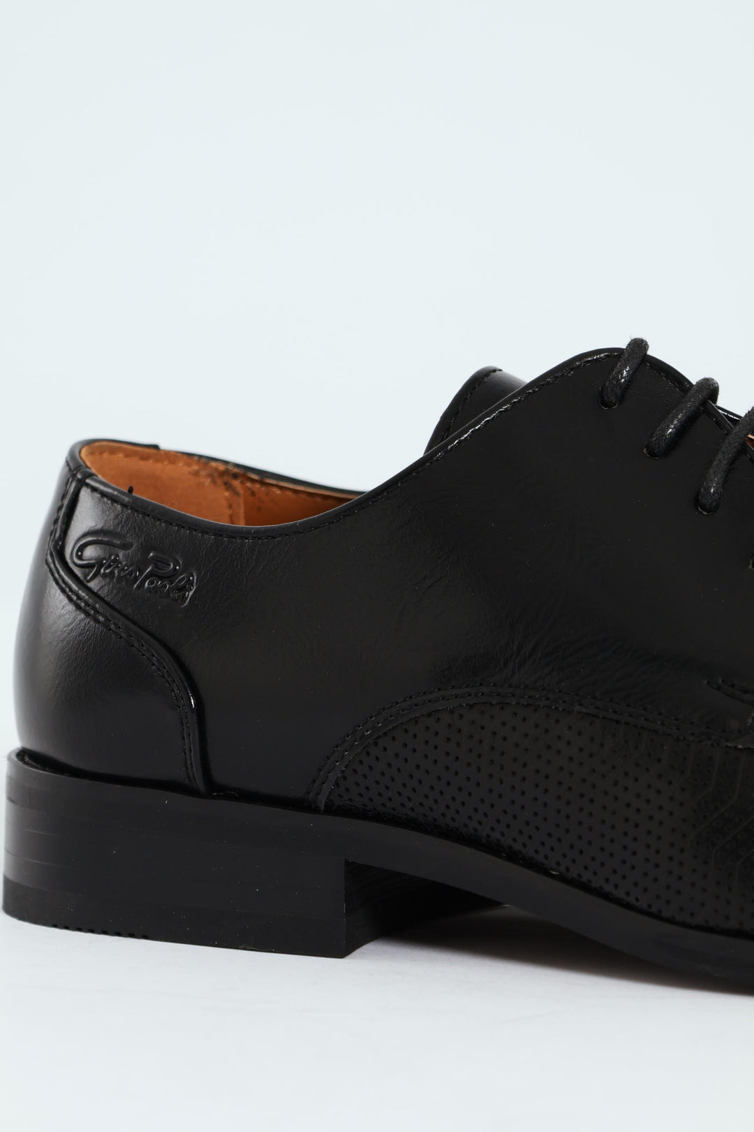 Toe Cap & Pin Punch Detail Derby Shoe - Black