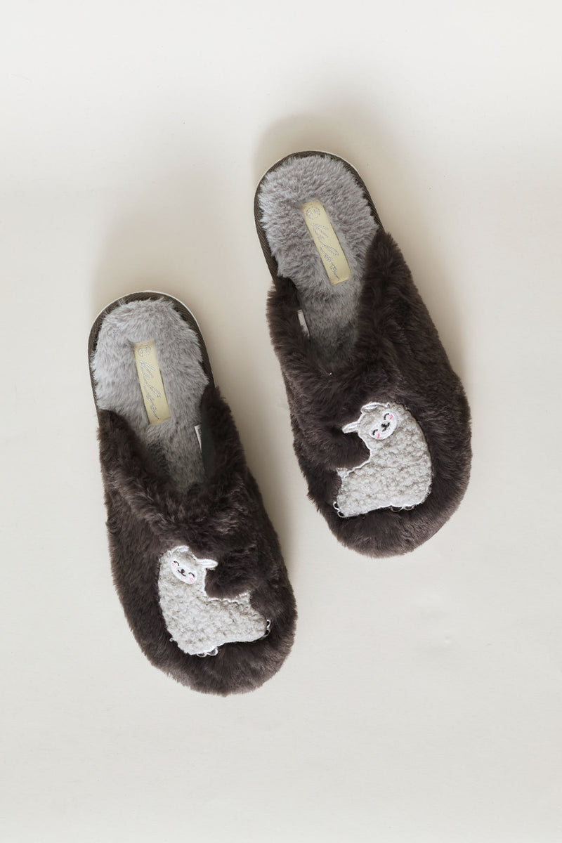 Lamb Embroided Slipper - Grey