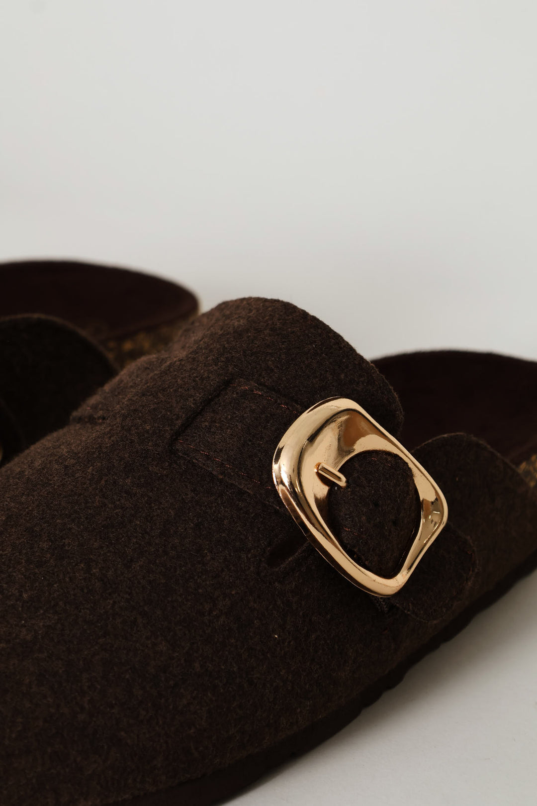 Felt Clog - Chocolate
