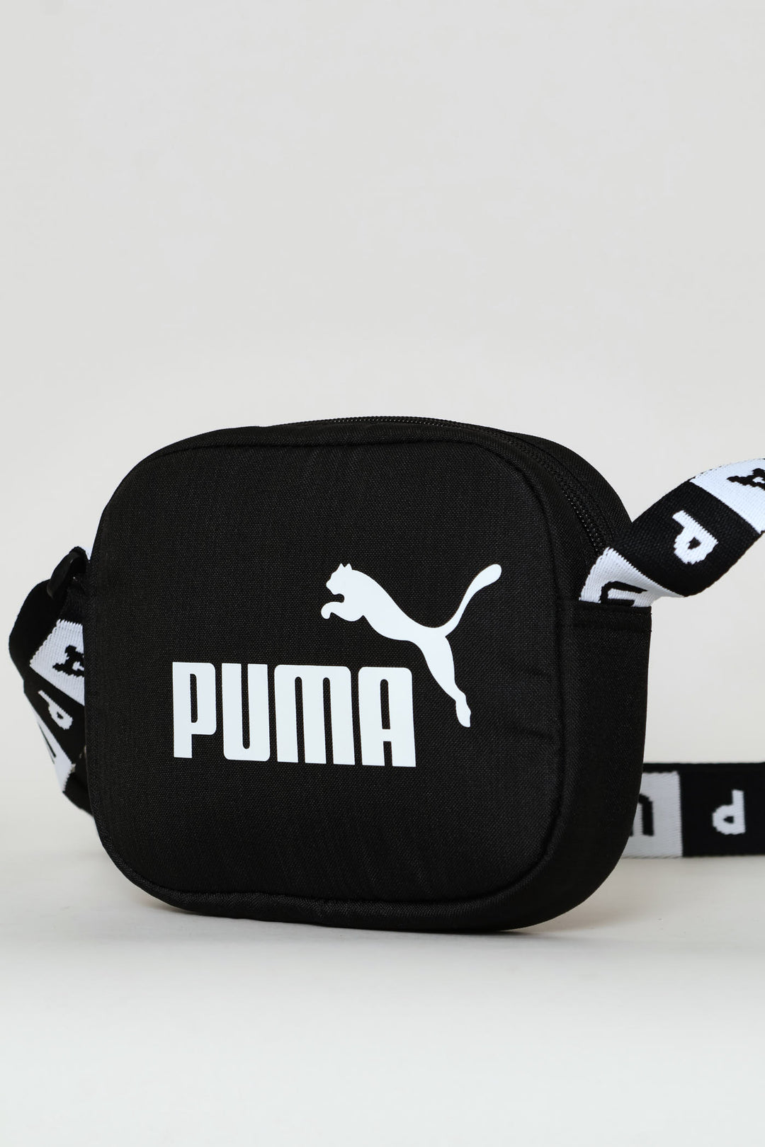 Base Crossbody Bag - Black