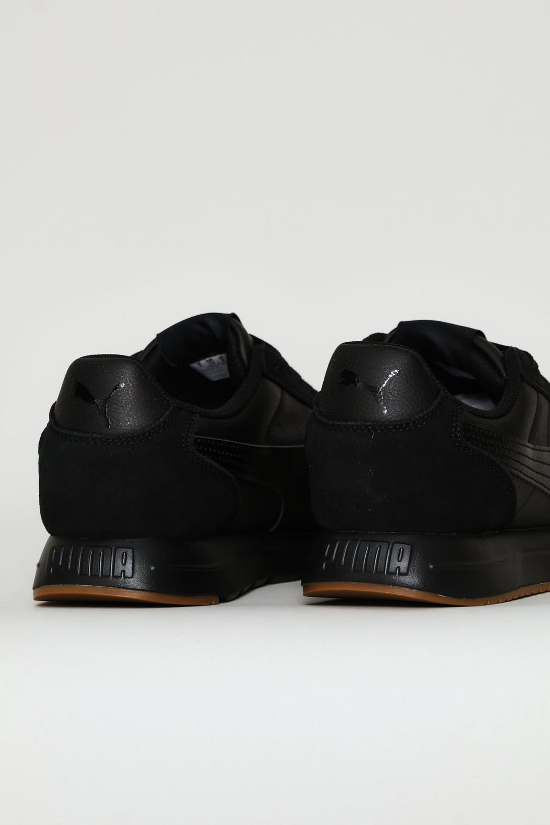 R78 Lightwind Retro Sneaker - Black