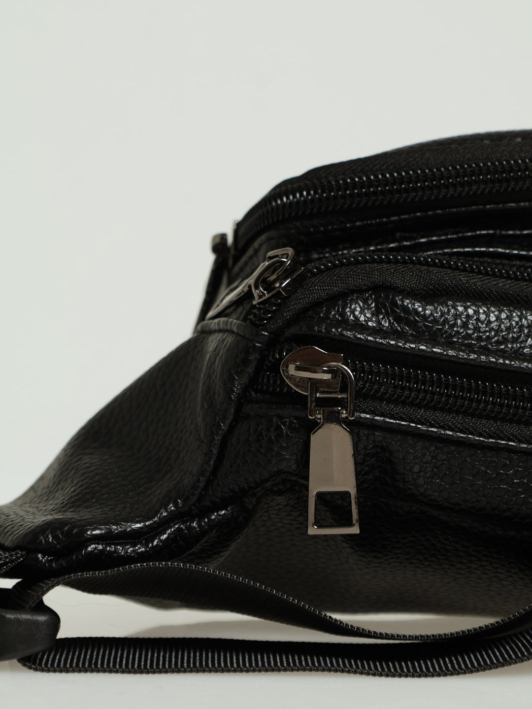 Crosssbody Bag - Black