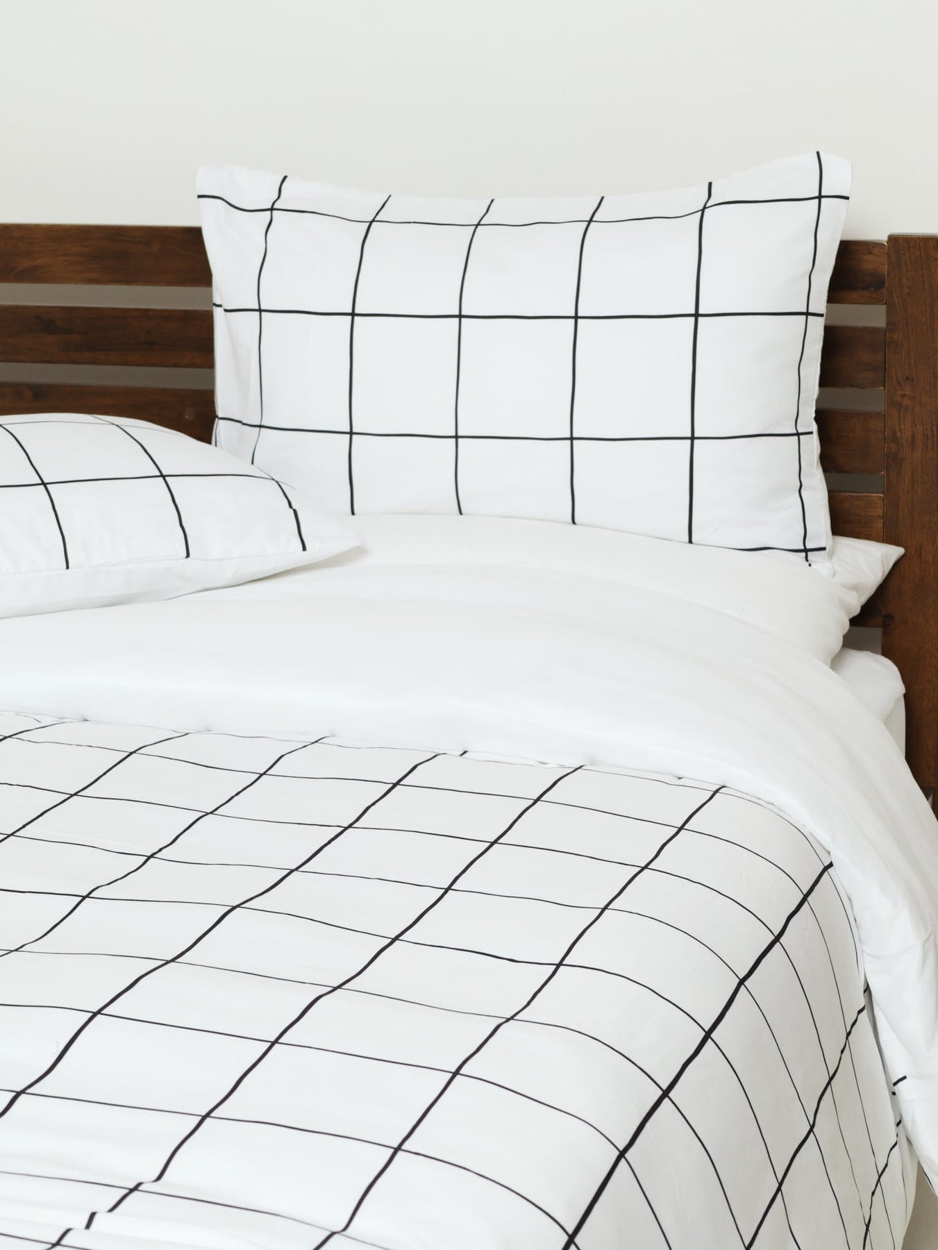 Grid Microfibre Duvet – Edgars - Main Image