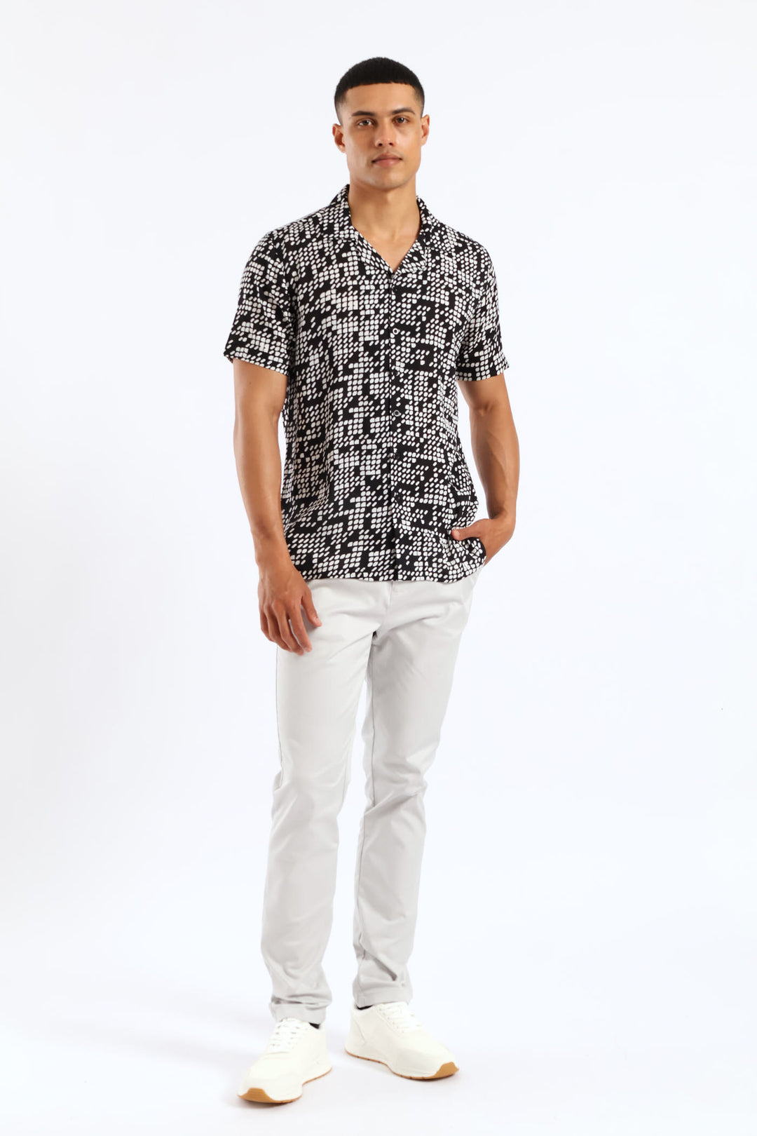 Viscose Geo Print Shirt - Black/White