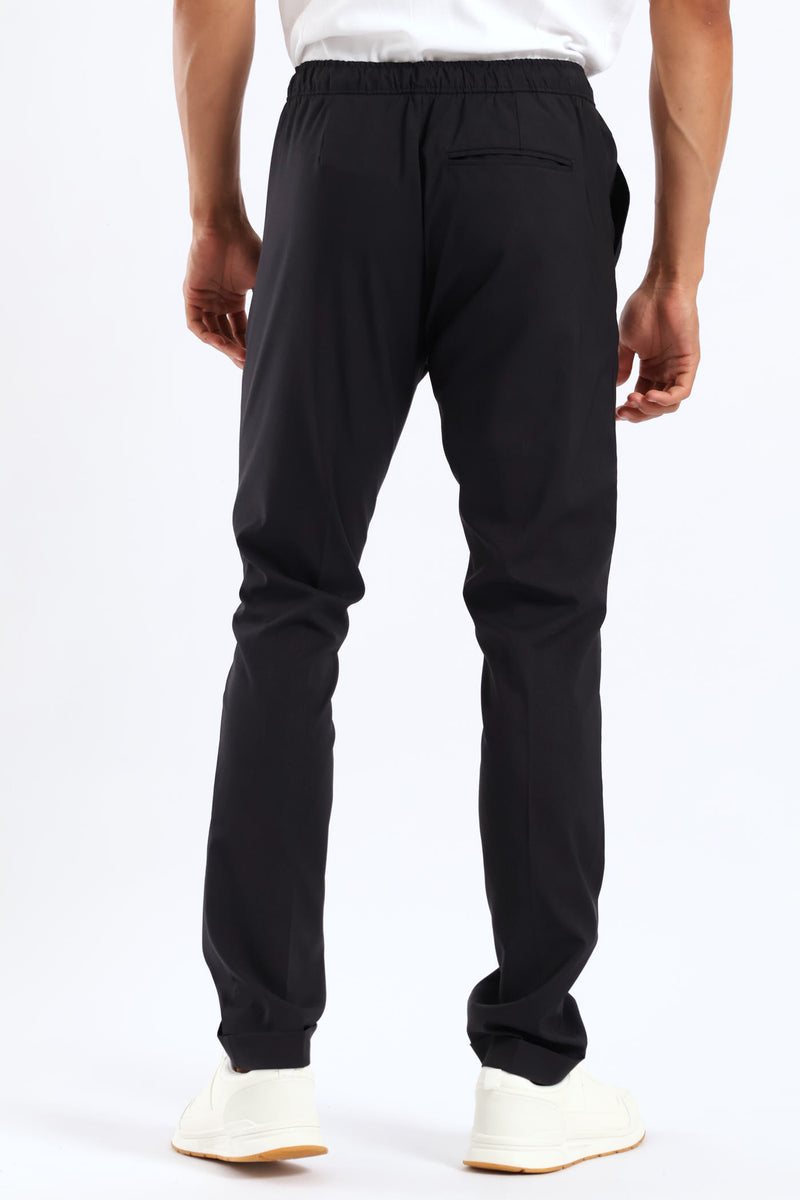 Elasticated Pleated Trouser - Black