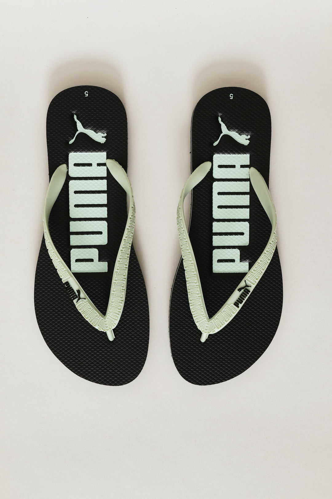 Form Zadp Flip Flop - Black