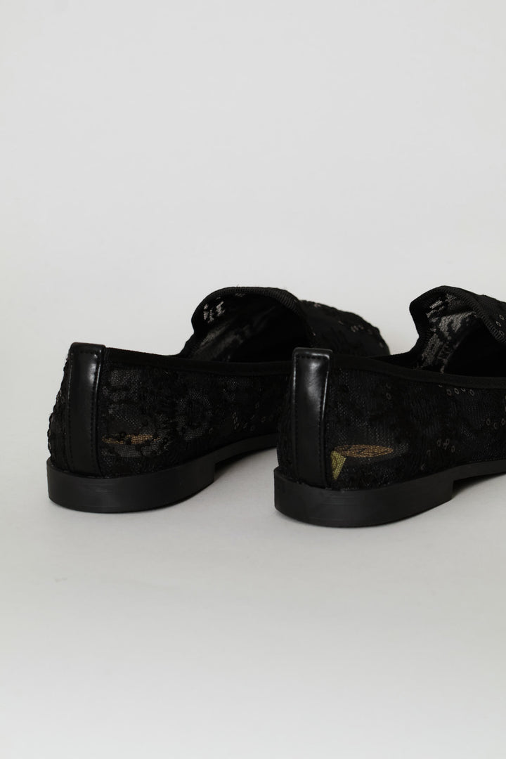 Lace Pump - Black