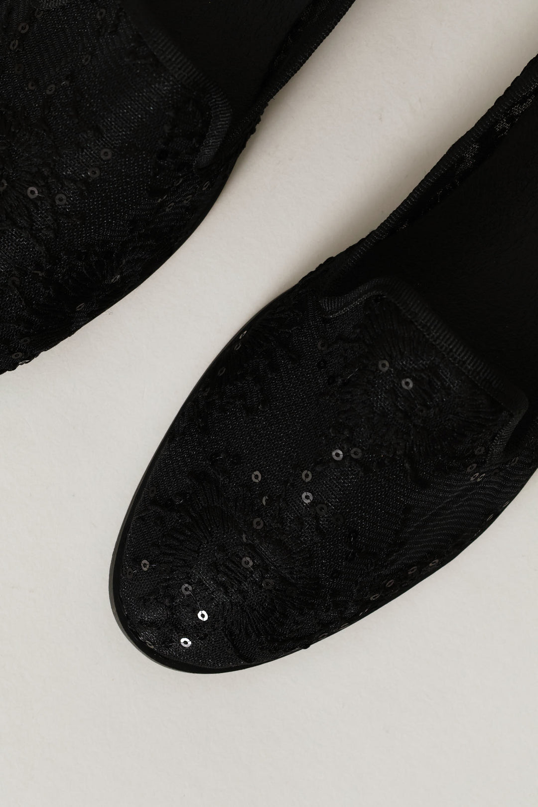 Lace Pump - Black