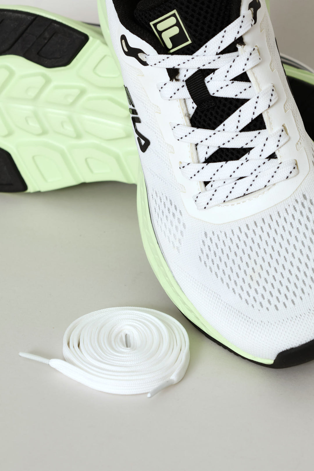 Ottavio Lace Up Trainer With Flex Sole - White/Green