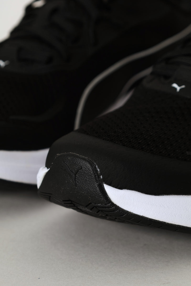 Boys Skyrocket Lite 2 Sneaker - Black