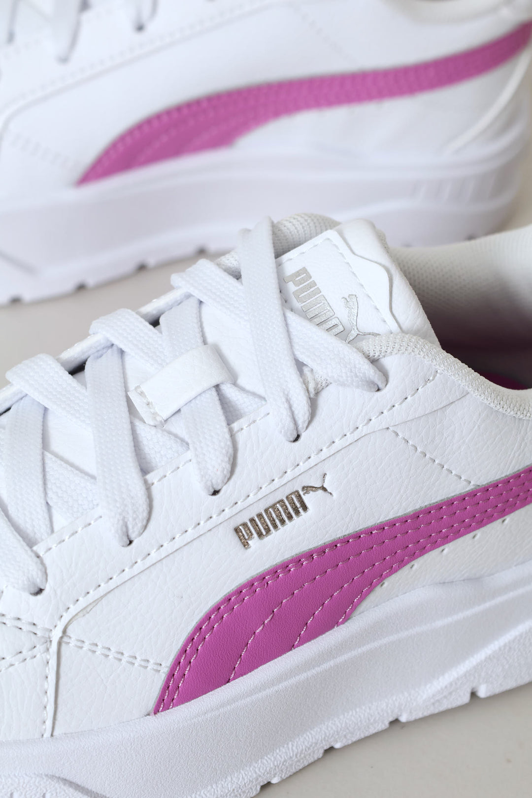 Pre-Girls Karmen Ii Sneaker - White