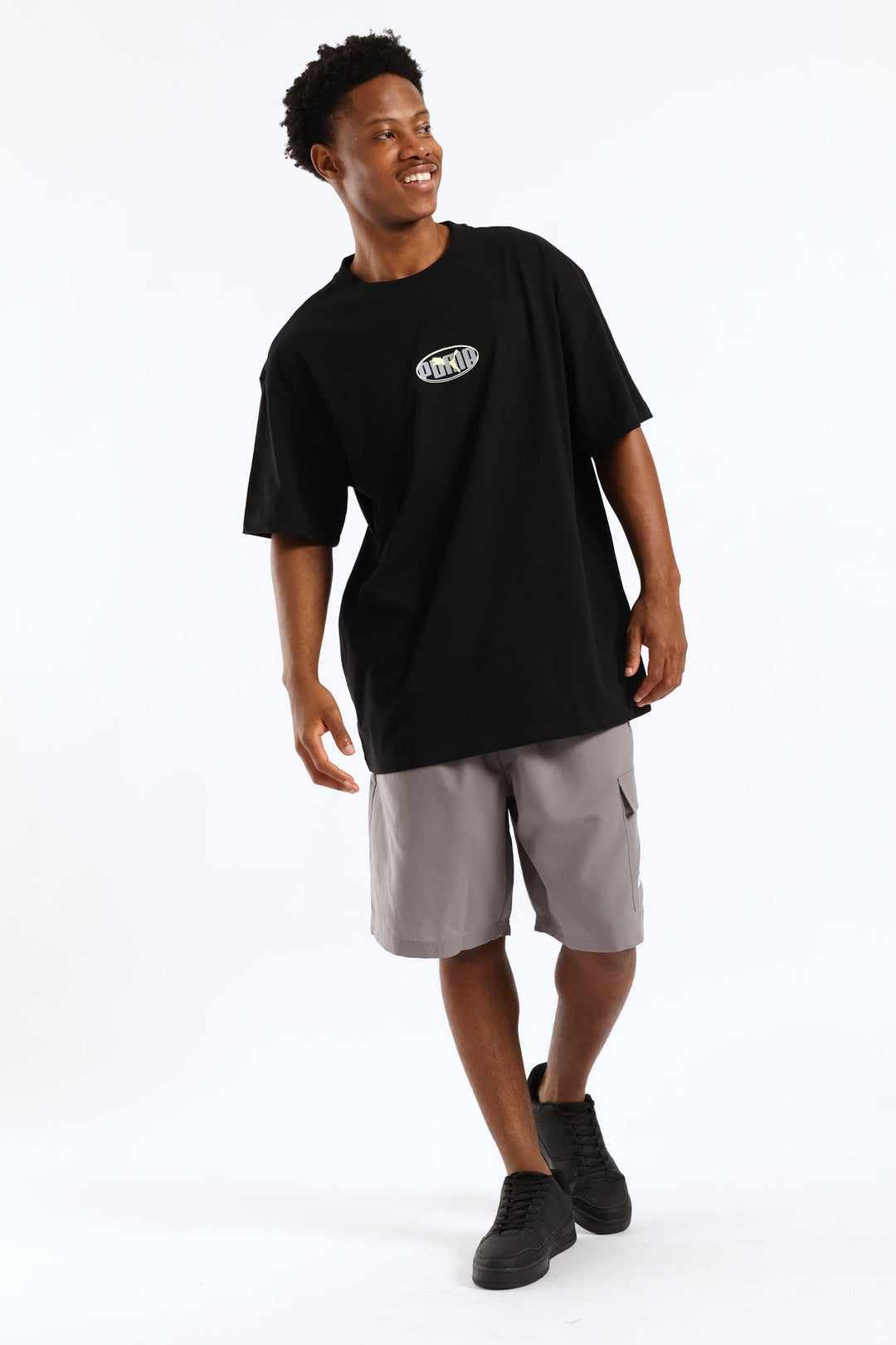 Essential Logo Lab Relaxed Execution Tee - Black