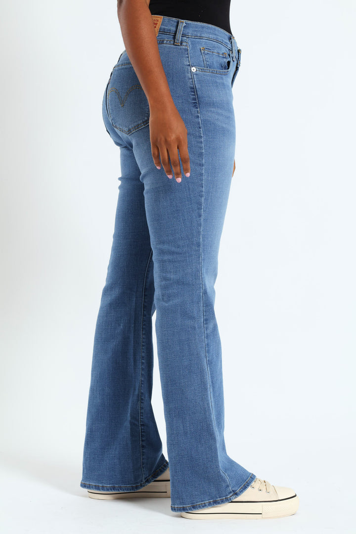 Curvy Flare Warm Up The Pitcher Jeans - Light Wash