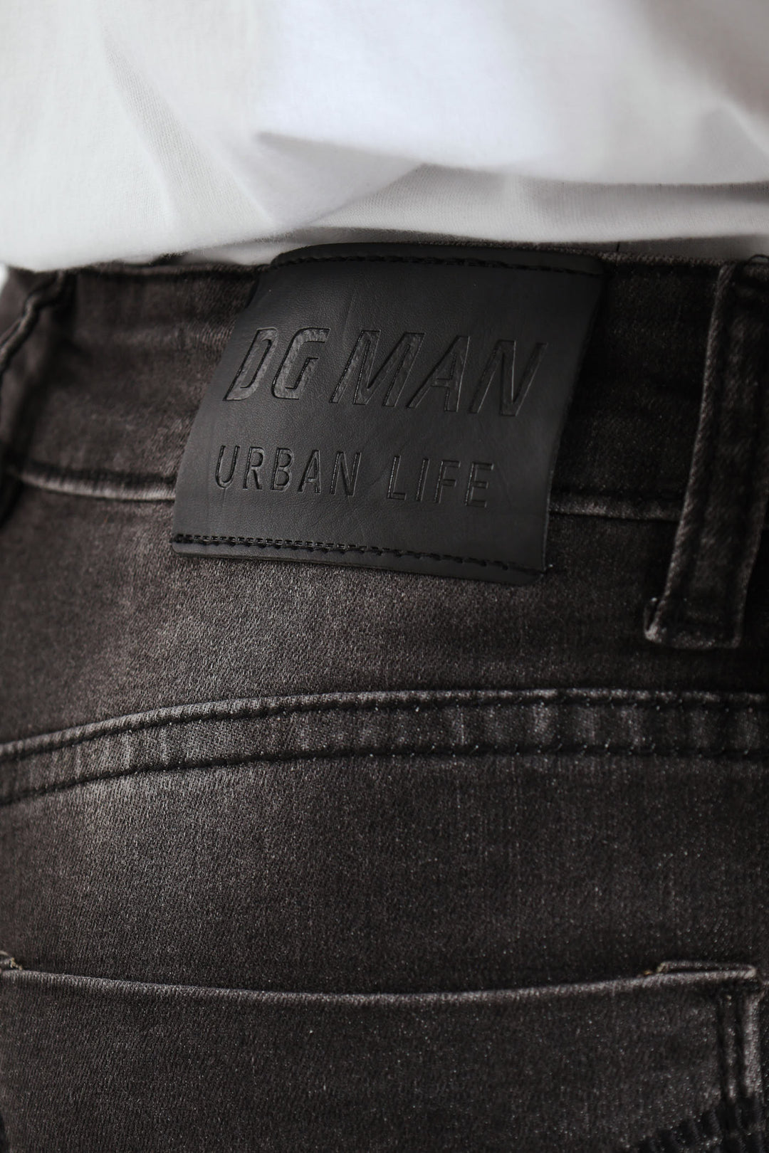 Rip & Repair Knee Skinny Denim - Black