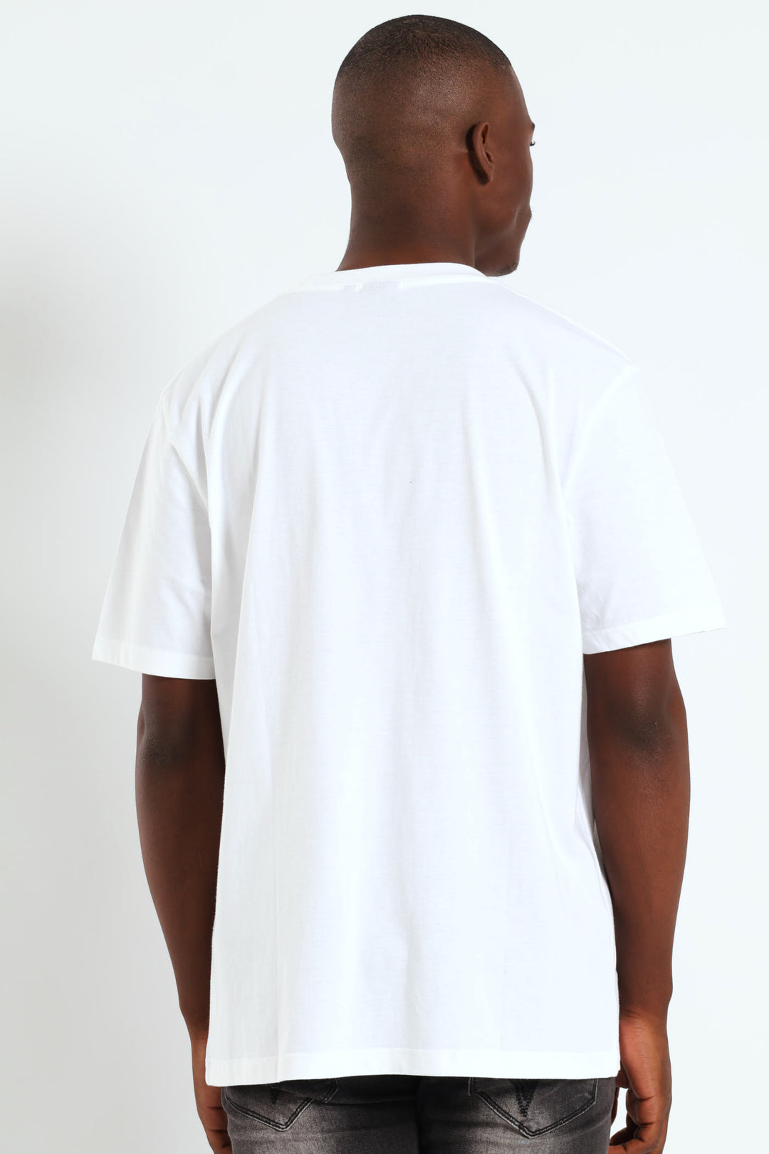 Just Chill Print Tee - White