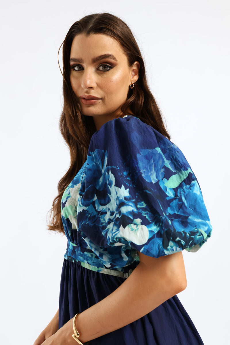 Bubble Sleeve V-Neck Fit & Flare Pintuck Waist Midaxi Dress - Navy