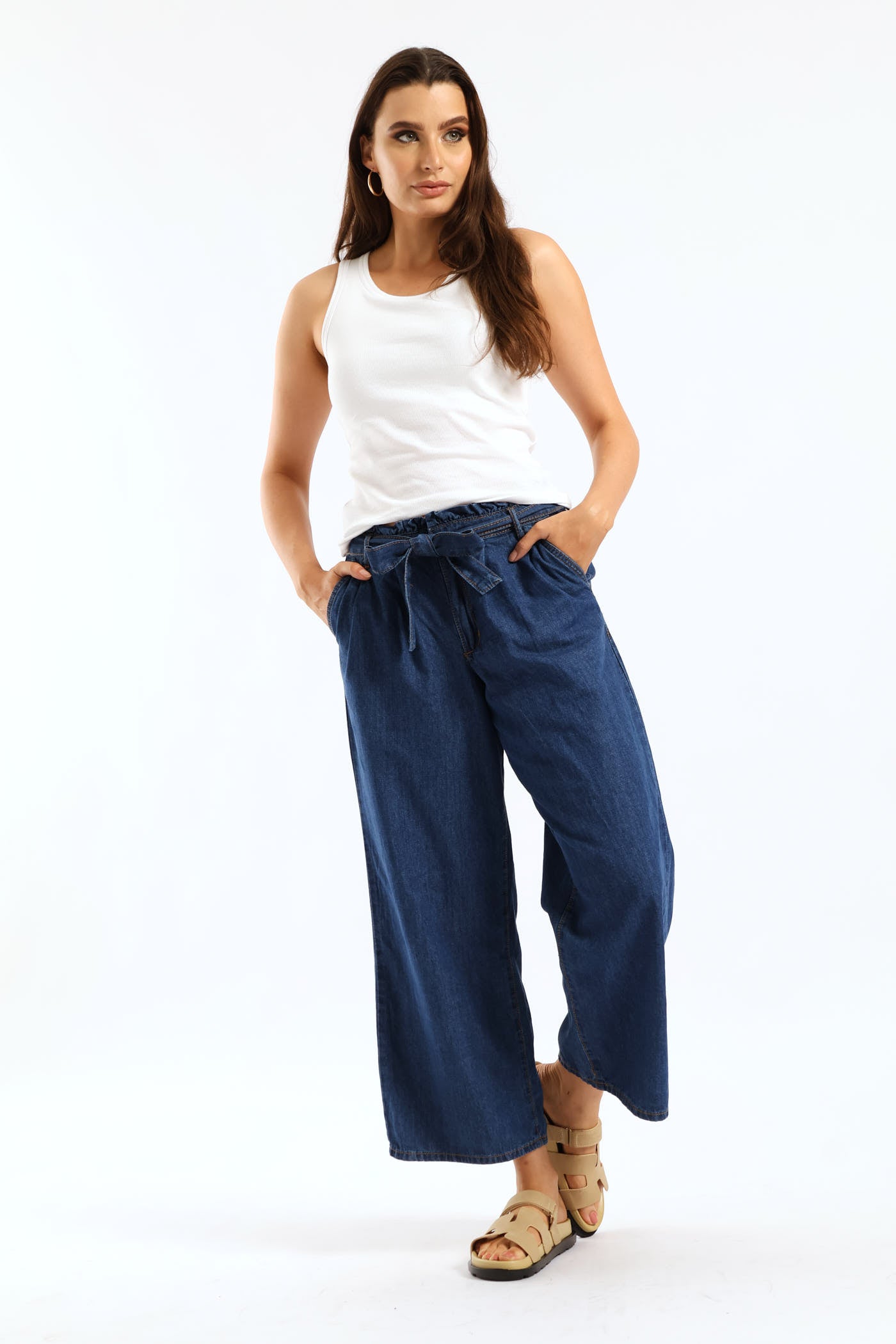 【新品未使用】　Cover Leg Denim Pants Ladies Self Belted Paperbag Straight Leg Denim - Medium Wash – Edgars