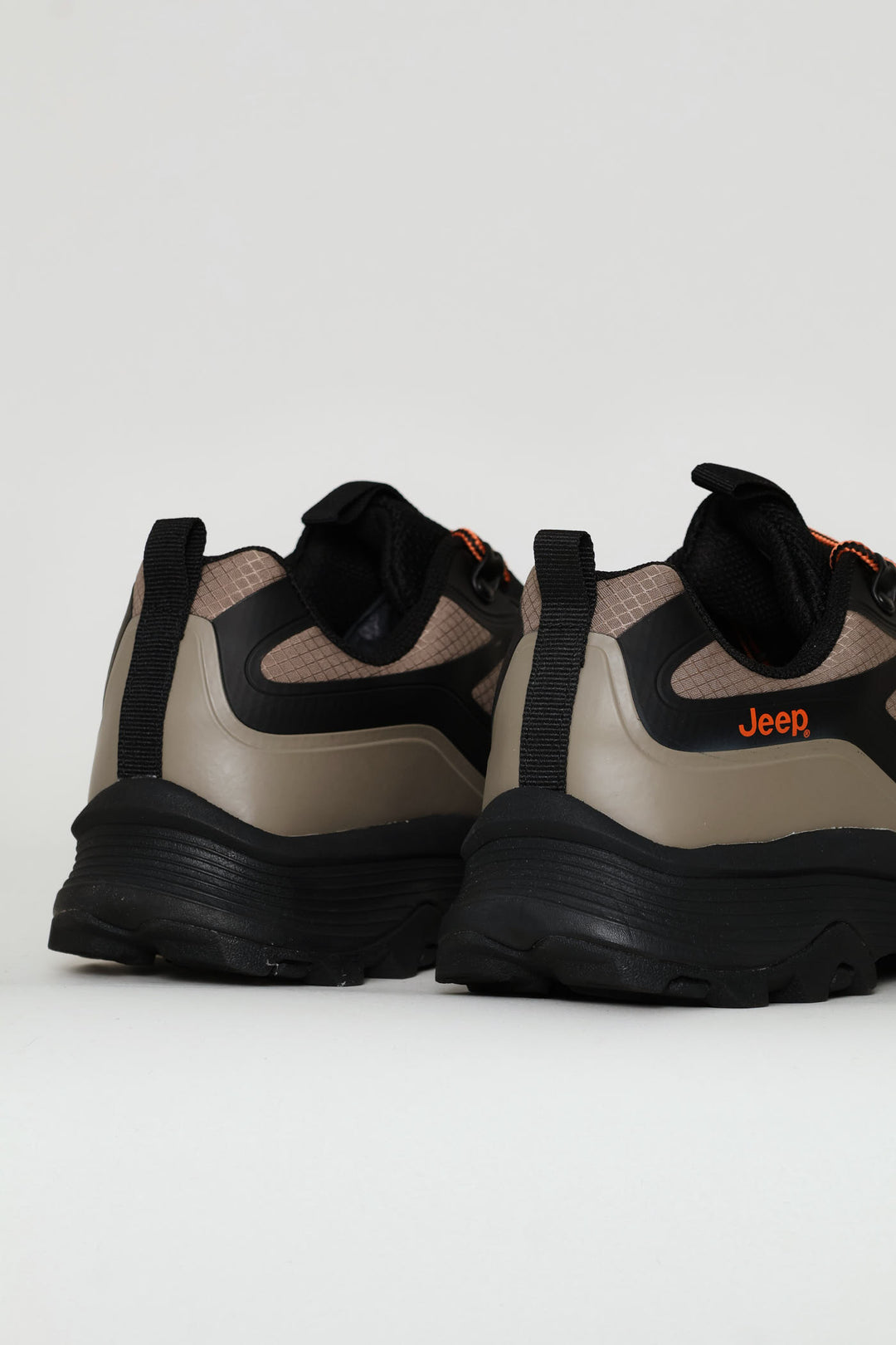Compass Hiker Shoe - Black/Stone