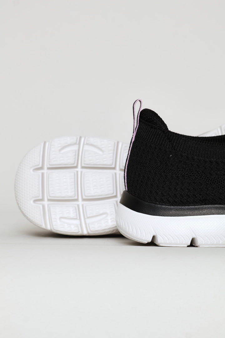 Summits Sneaker - Black